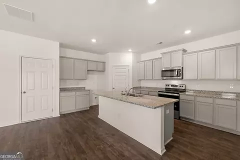 11964 Conrad #88, Hampton, GA 30228 photo 4