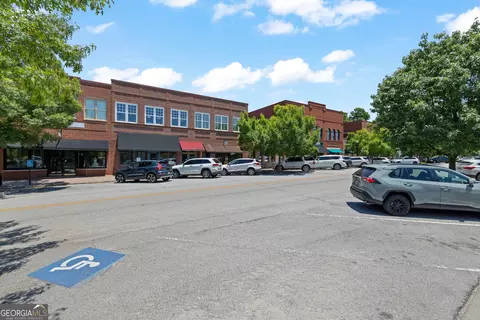 215 W Jefferson St, Madison, GA 30650