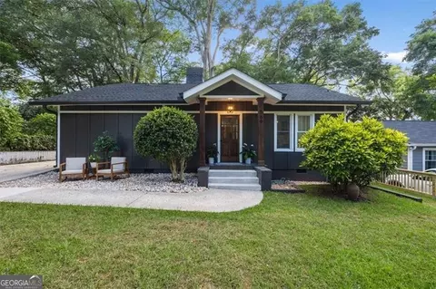 569 Etowah Dr, Marietta, GA 30060
