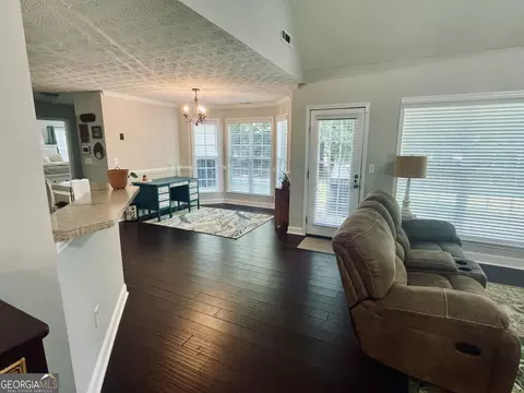 111 Blue Smoke Trl, Hampton, GA 30228 photo 9