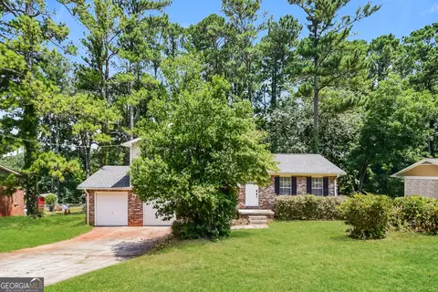 3876 Grand Pines Dr, Decatur, GA 30034