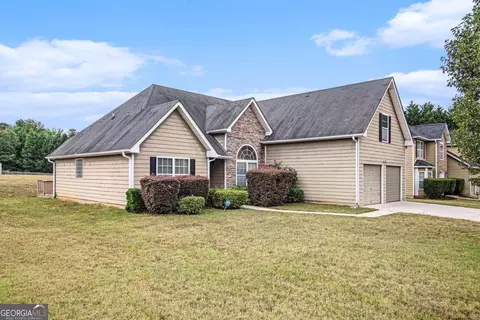 47 Lakeland Ct, Powder Springs, GA 30127