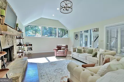 719 Camellia Dr, Lagrange, GA 30240 photo 4