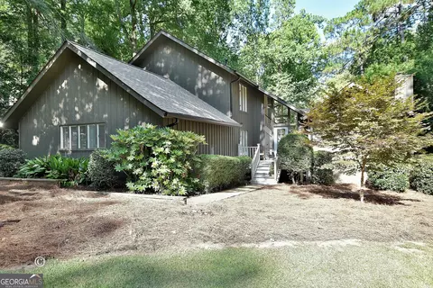 719 Camellia Dr, Lagrange, GA 30240