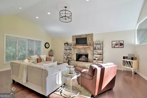 719 Camellia Dr, Lagrange, GA 30240 photo 5