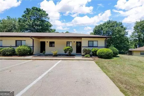 804 New Horizon St, Powder Springs, GA 30127