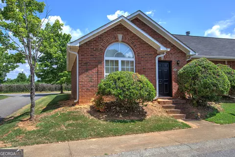 202 Mountain Chase, Cartersville, GA 30120