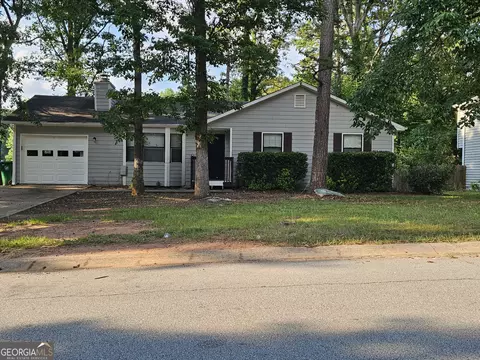 5362 Zachary Dr, Stone Mountain, GA 30083