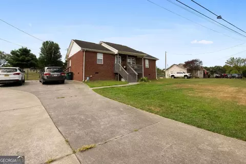123 Mccreary Rd SE, Calhoun, GA 30701