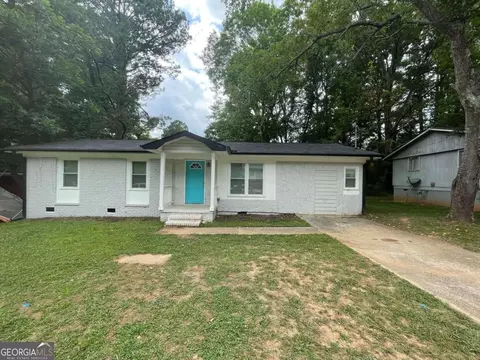11 Westgate Park Dr, Newnan, GA 30263