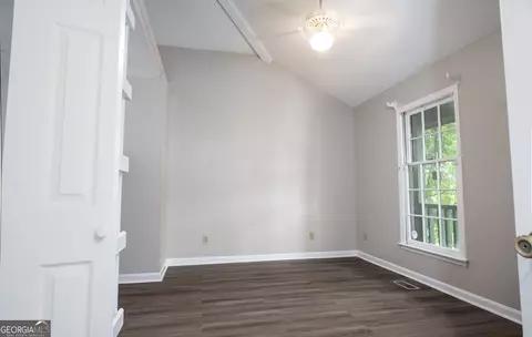 1072 Walnut St, Macon, GA 31201 photo 17