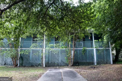 1072 Walnut St, Macon, GA 31201