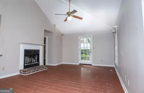 1072 Walnut St, Macon, GA 31201 photo 9
