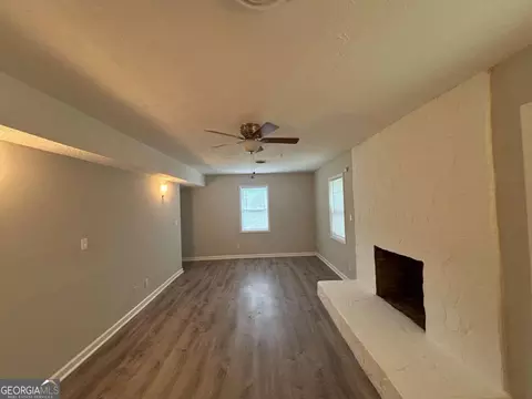 33 2nd Ave, Newnan, GA 30263 photo 3