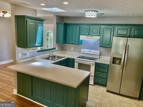 75 Holleys Grove Dr, Lagrange, GA 30240 photo 6