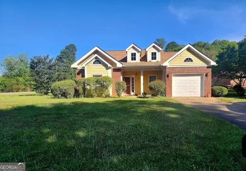124 W Hogan Rd, Eatonton, GA 31024