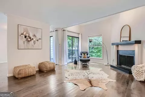 51 Forrest Pl, Atlanta, GA 30328