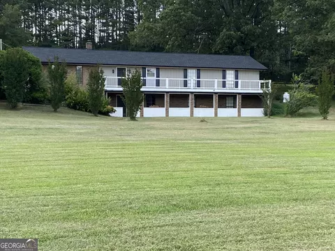 472 Haywood Valley Rd, Armuchee, GA 30105