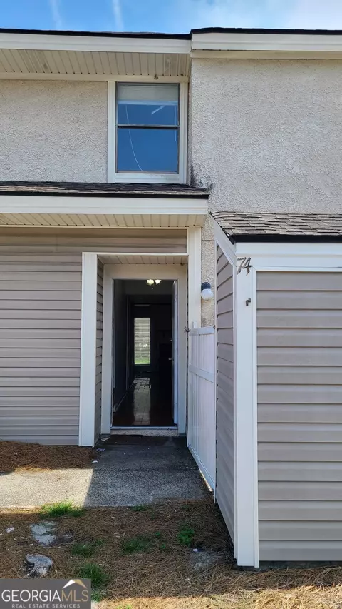 727 S Main St #74, Fort Stewart, GA 31313
