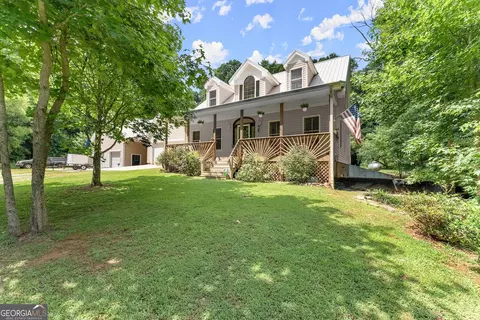 169 Sandy Rd, Toccoa, GA 30577