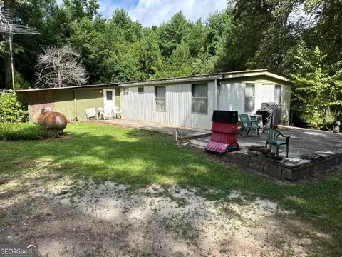 335 Gilley Rd, Carrollton, GA 30116