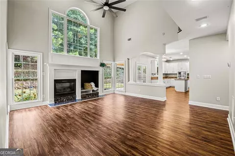 5045 Riverthur Pl, Peachtree Corners, GA 30096 photo 9