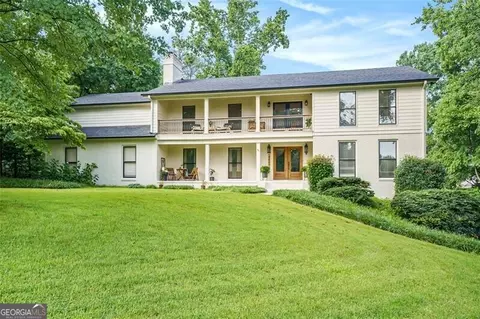 4845 Mountain West Ct, Stone Mountain, GA 30087