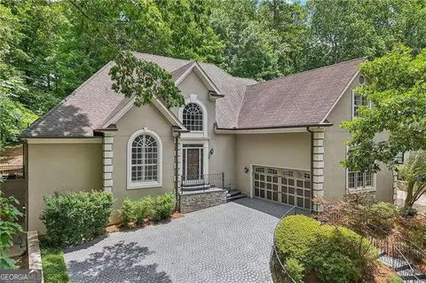 9 Vale Close NE, Atlanta, GA 30324