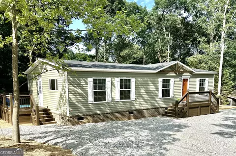 93 Autumnwood Way, Cleveland, GA 30528