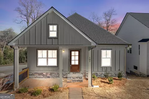 111 Wrenwood Ln, Carrollton, GA 30117