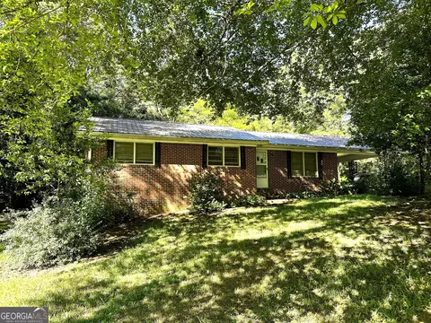 182 Edgewood Ave, Jackson, GA 30233