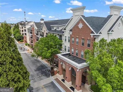 1850 Cotillion Dr #2111, Dunwoody, GA 30338