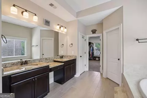 6310 Read Rd, Suwanee, GA 30024 photo 16