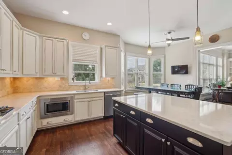 6310 Read Rd, Suwanee, GA 30024 photo 11