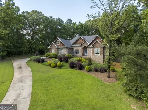 65 Farrington Dr, Forsyth, GA 31029 photo 5