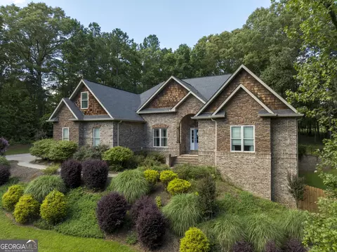 65 Farrington Dr, Forsyth, GA 31029 photo 3