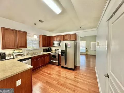 80 Pratt Dr, Covington, GA 30014 photo 10