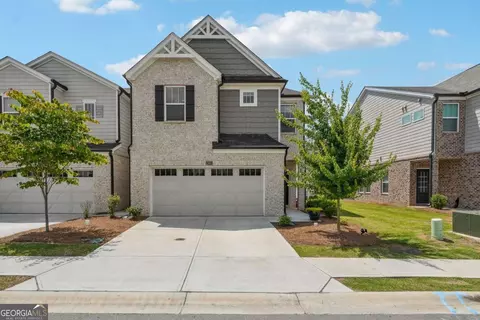 1307 Sunny Lake Dr, Lawrenceville, GA 30043