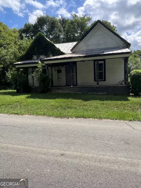 179 Sycamore St, Rockmart, GA 30153