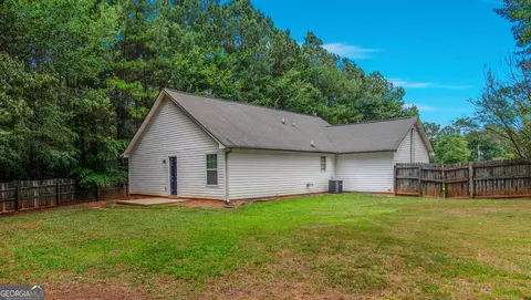 210 Bluff Ct, Jackson, GA 30233 photo 24