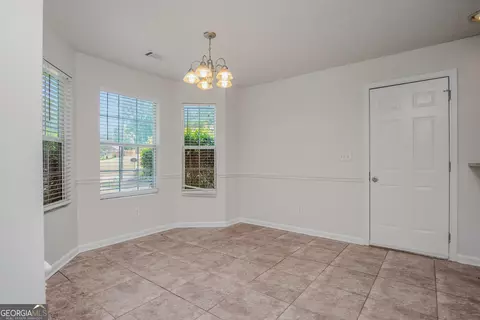 210 Bluff Ct, Jackson, GA 30233 photo 7