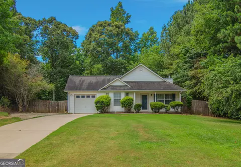 210 Bluff Ct, Jackson, GA 30233 photo 2