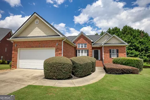 213 Chad Ln, Loganville, GA 30052