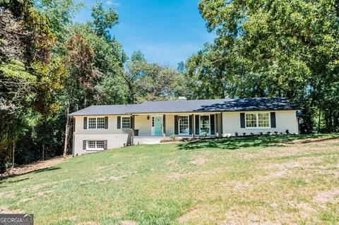 137 Rivoli Woods Dr, Macon, GA 31210