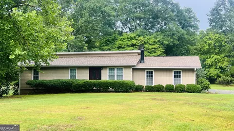 35 Andrea Ln, Carrollton, GA 30117