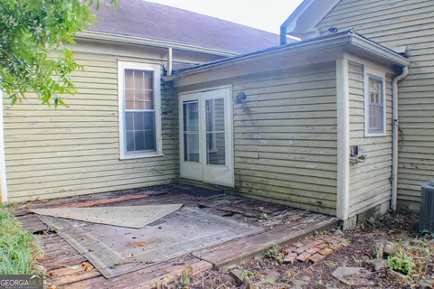 Exterior - 308 E 5th Ave, Rome, GA 30161 photo 4 of 10