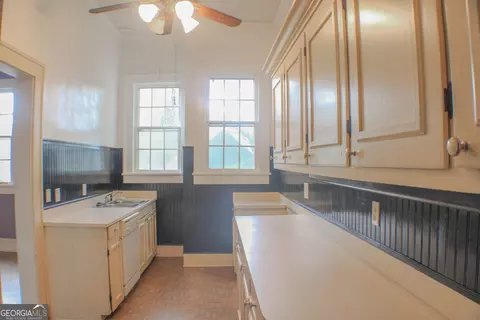 Kitchen - 308 E 5th Ave, Rome, GA 30161 photo 1 of 1