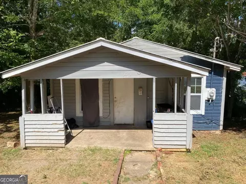 606 Line St, Cedartown, GA 30125