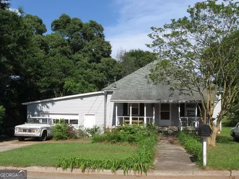 67 Fourth St, Griffin, GA 30223