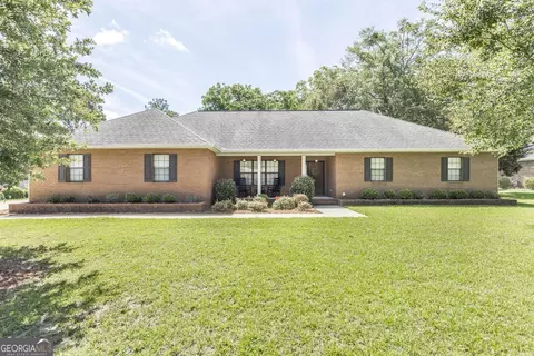 109 Briarmoor Dr, Warner Robins, GA 31088